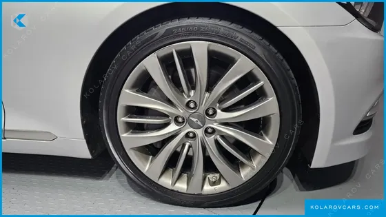 HYUNDAI GENESIS G330 PREMIUM AWD
