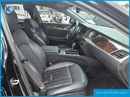 HYUNDAI GENESIS G330 MODERN AWD