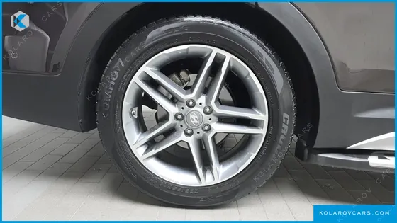 HYUNDAI MAXCRUISE GAS 3.3 2WD