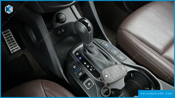 HYUNDAI MAXCRUISE GAS 3.3 2WD