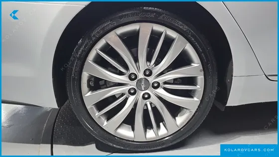 HYUNDAI GENESIS G330 PREMIUM AWD