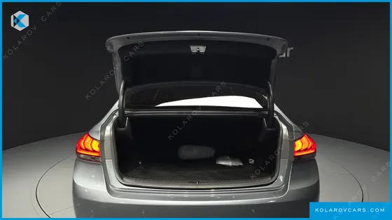 HYUNDAI GENESIS G330 MODERN AWD