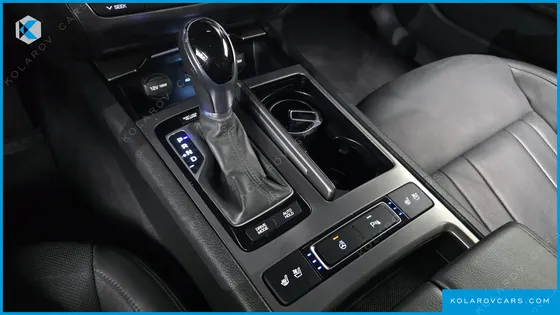 HYUNDAI GENESIS G330 MODERN