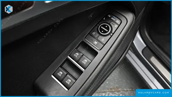 HYUNDAI GENESIS G330 MODERN