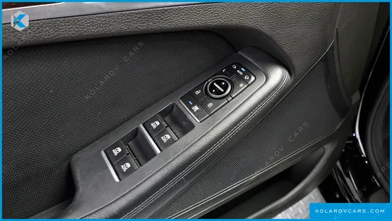 HYUNDAI GENESIS G330 MODERN AWD