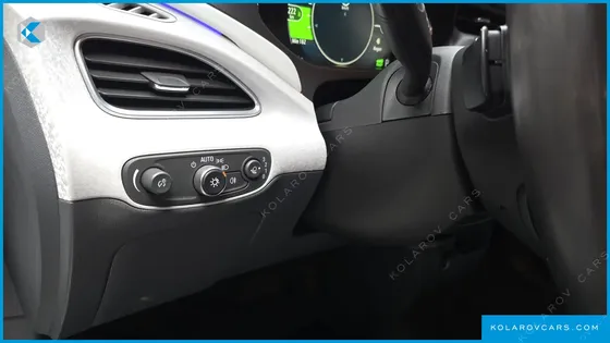 CHEVROLET (GM DAEWOO) BOLT EV EV LT DLX