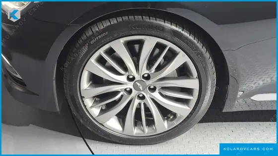 HYUNDAI GENESIS G330 PREMIUM AWD