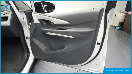 CHEVROLET (GM DAEWOO) BOLT EV EV LT