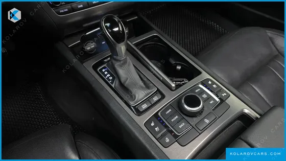 HYUNDAI GENESIS G330 PREMIUM AWD