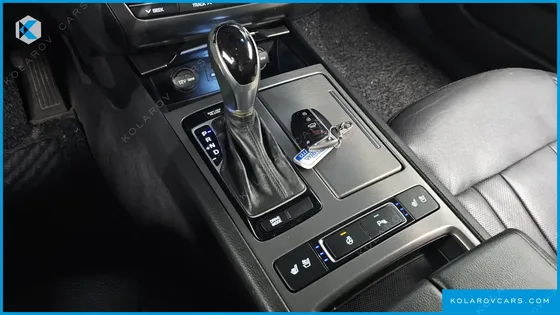 HYUNDAI GENESIS G330 MODERN