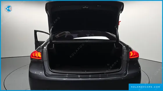 HYUNDAI GENESIS G330 PREMIUM AWD