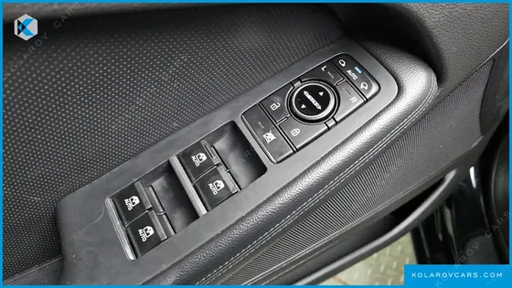 HYUNDAI GENESIS G330 MODERN AWD