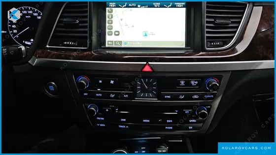 HYUNDAI GENESIS G330 MODERN AWD