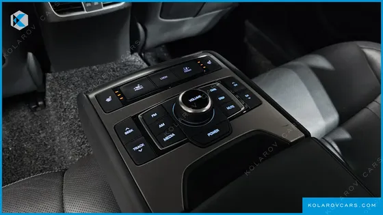 HYUNDAI GENESIS G330 MODERN