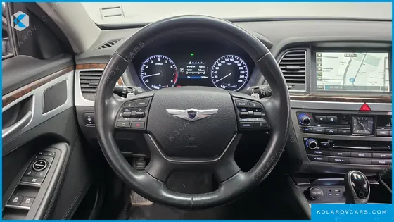HYUNDAI GENESIS G330 MODERN AWD