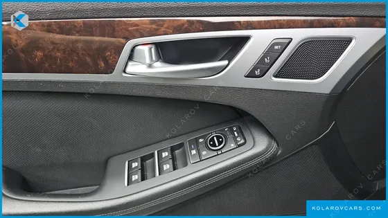 HYUNDAI GENESIS G330 PREMIUM AWD