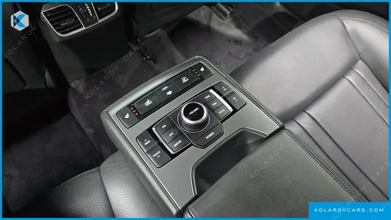 HYUNDAI GENESIS G330 PREMIUM AWD