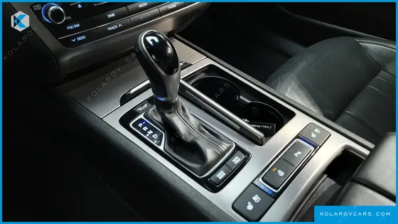 HYUNDAI GENESIS G330 MODERN