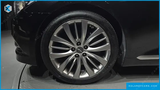 HYUNDAI GENESIS G330 PREMIUM AWD