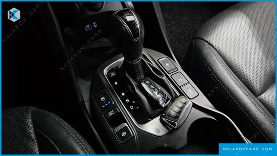 HYUNDAI MAXCRUISE GAS 3.3 4WD