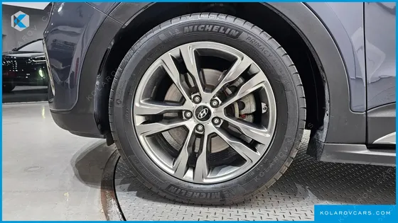 HYUNDAI MAXCRUISE GAS 3.3 4WD