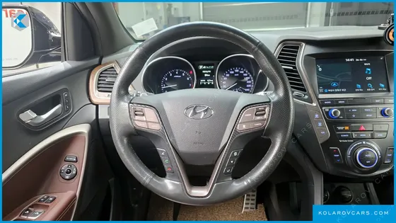HYUNDAI MAXCRUISE GAS 3.3 4WD