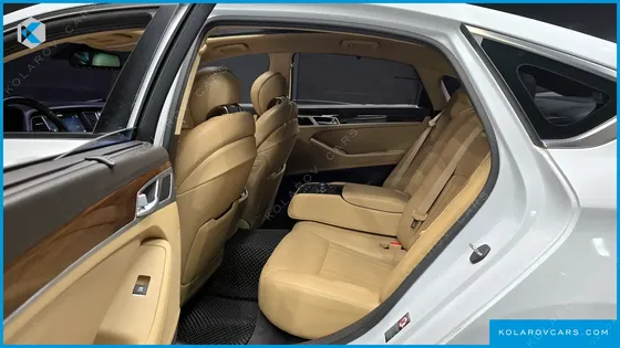 HYUNDAI GENESIS G330 PREMIUM AWD