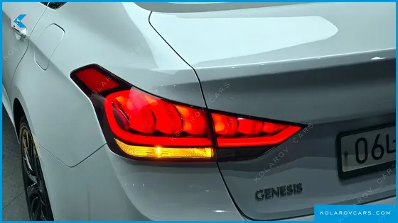 HYUNDAI GENESIS G330 PREMIUM AWD