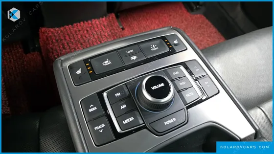 HYUNDAI GENESIS G330 PREMIUM AWD