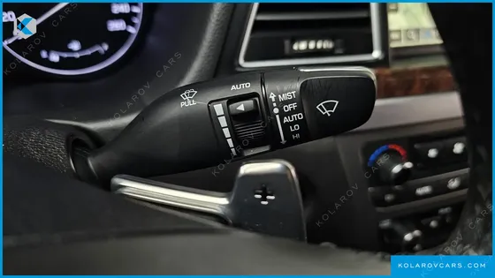 HYUNDAI GENESIS G330 MODERN AWD