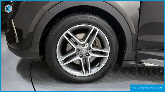 HYUNDAI MAXCRUISE GAS 3.3 4WD