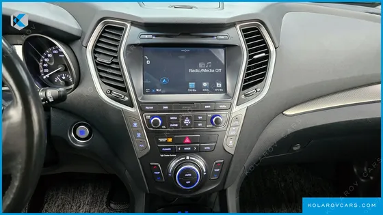 HYUNDAI MAXCRUISE GAS 3.3 4WD