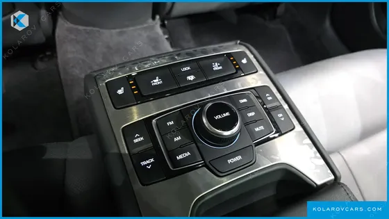 HYUNDAI GENESIS G330 PREMIUM AWD