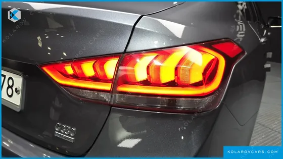 HYUNDAI GENESIS G330 PREMIUM AWD