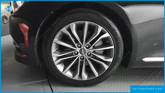 HYUNDAI GENESIS G330 PREMIUM AWD