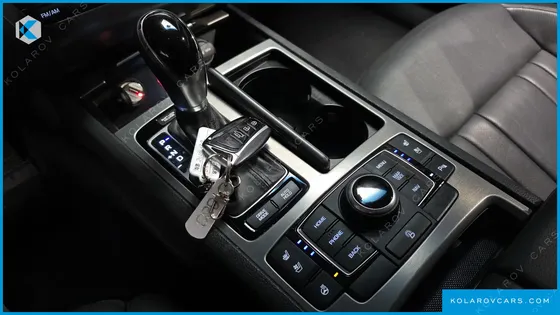 HYUNDAI GENESIS G330 PREMIUM AWD