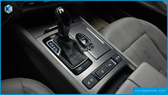 HYUNDAI GENESIS G330 MODERN