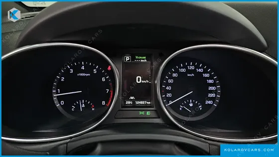HYUNDAI MAXCRUISE GAS 3.3 4WD