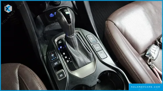 HYUNDAI MAXCRUISE GAS 3.3 4WD