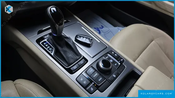 HYUNDAI GENESIS G330 PREMIUM AWD