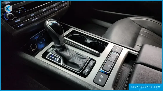 HYUNDAI GENESIS G330 MODERN