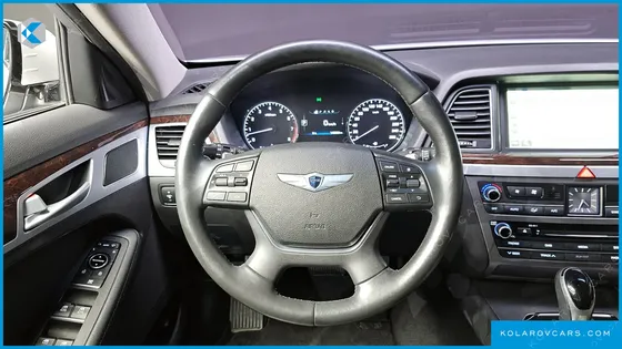 HYUNDAI GENESIS G330 MODERN
