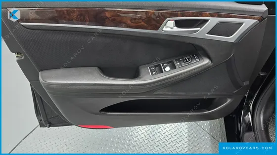 HYUNDAI GENESIS G330 MODERN AWD