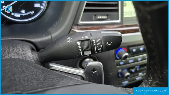 HYUNDAI GENESIS G330 MODERN AWD