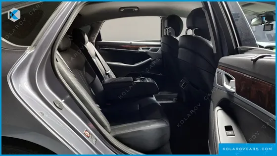 HYUNDAI GENESIS G330 PREMIUM AWD