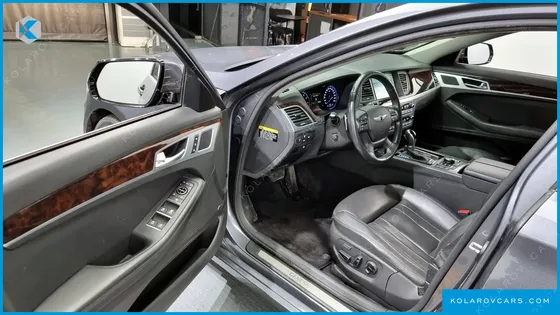 HYUNDAI GENESIS G330 PREMIUM AWD