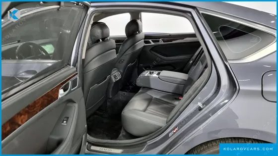 HYUNDAI GENESIS G330 PREMIUM AWD