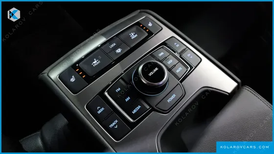 HYUNDAI GENESIS G330 PREMIUM AWD