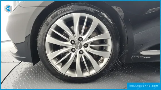 HYUNDAI GENESIS G330 PREMIUM AWD