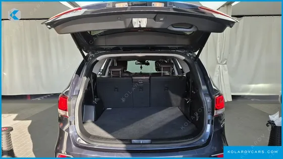HYUNDAI MAXCRUISE GAS 3.3 4WD